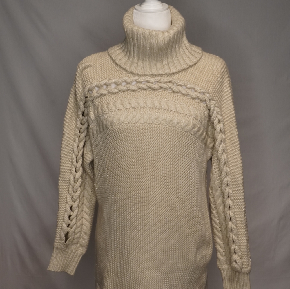 Vera wang turtleneck sweater